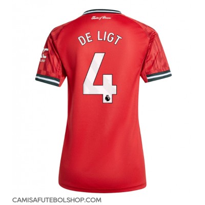 Camisa de time de futebol Manchester United Matthijs de Ligt #4 Replicas 1º Equipamento Feminina 2025-26 Manga Curta Camisa de time de futebol Manchester United Matthijs de Ligt #4 Replicas 1º Equipamento Feminina 2025-26 Manga Curta